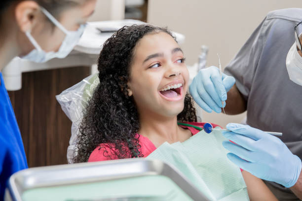Best Weekend Emergency Dentist in Crainvle, IL