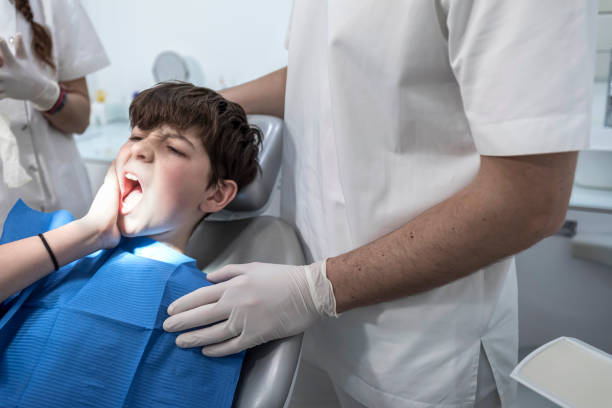 Best Mobile Emergency Dentist in Crainvle, IL