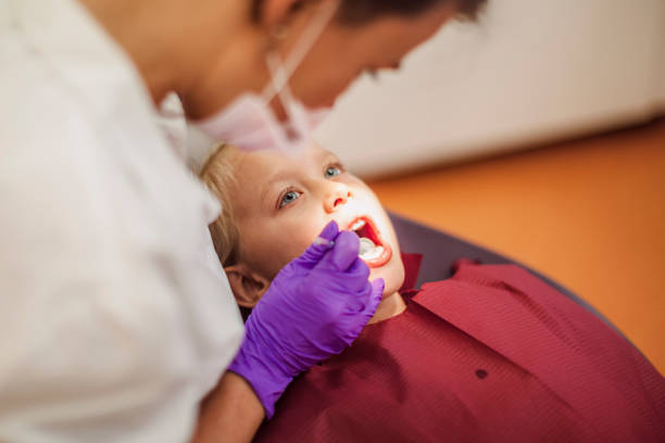 Best Emergency Dental Extractions in Crainvle, IL