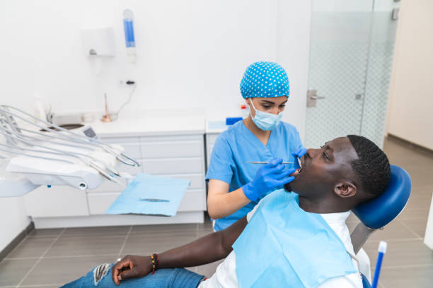 Best Holiday Emergency Dentist in Crainvle, IL